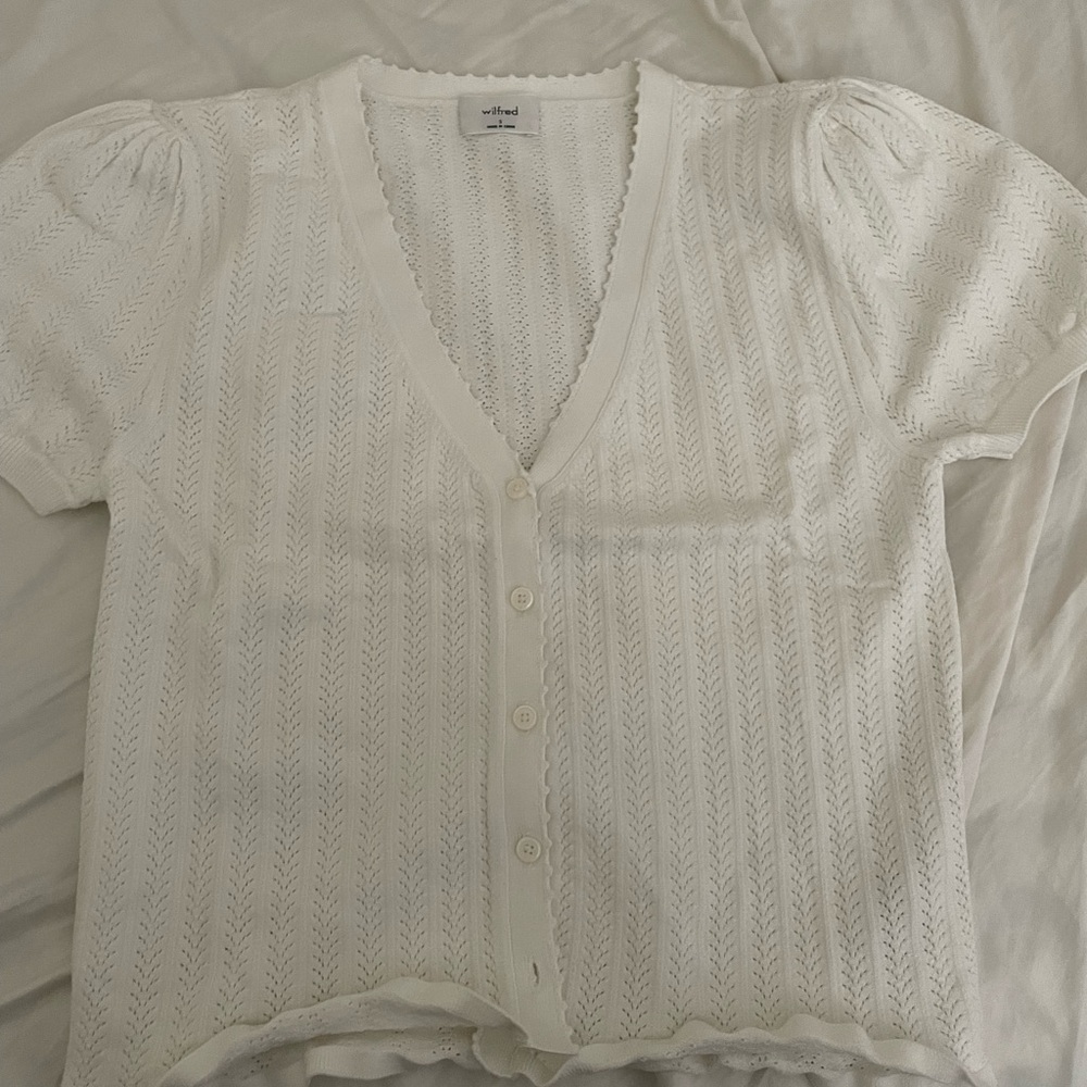 aritzia wilfred free estilo top